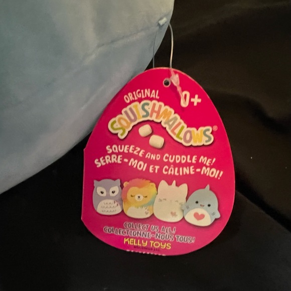 Squishmallow Rey the shark valentines edition 12" - Picture 3 of 4